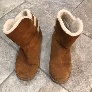 Kookaburra UGG boots
